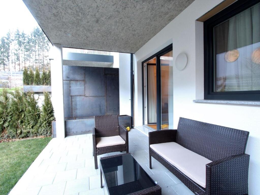 Modern Apartment In Neukirchen Am Gro Venediger Neukirchen am Grossvenediger Exterior photo